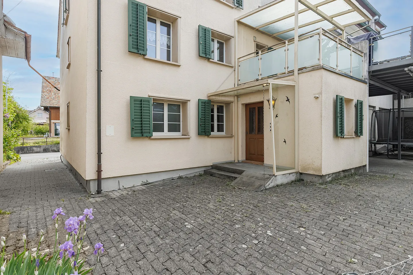 Double bon : Maison multigénérationnelle avec appartement - Photo 2 sur 7