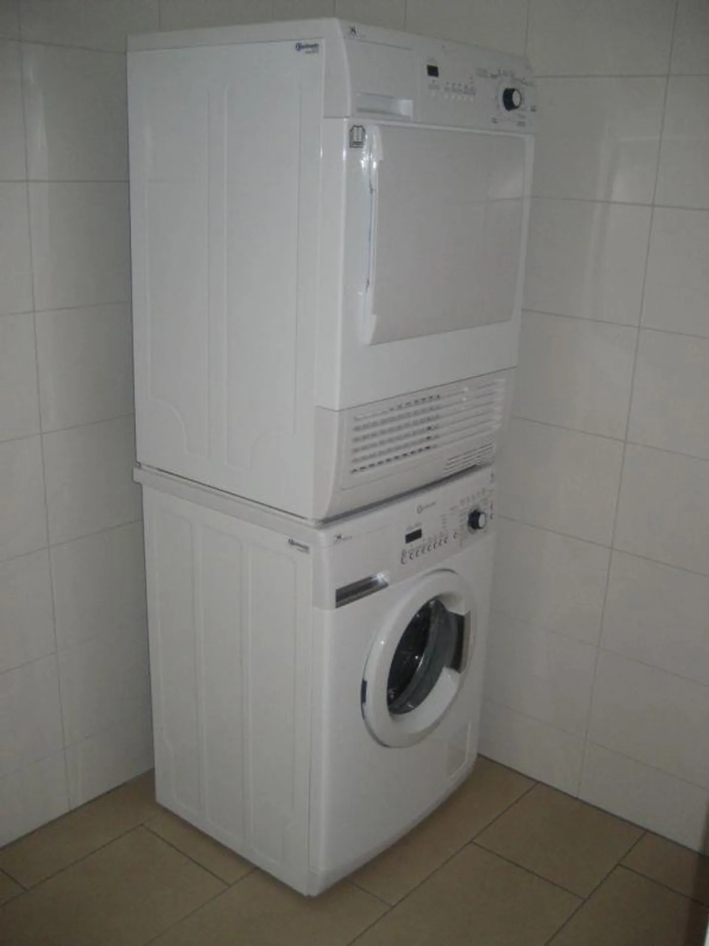 Modern 5.5-room apartment with balcony in Pieterlen - Photo 13 of 13