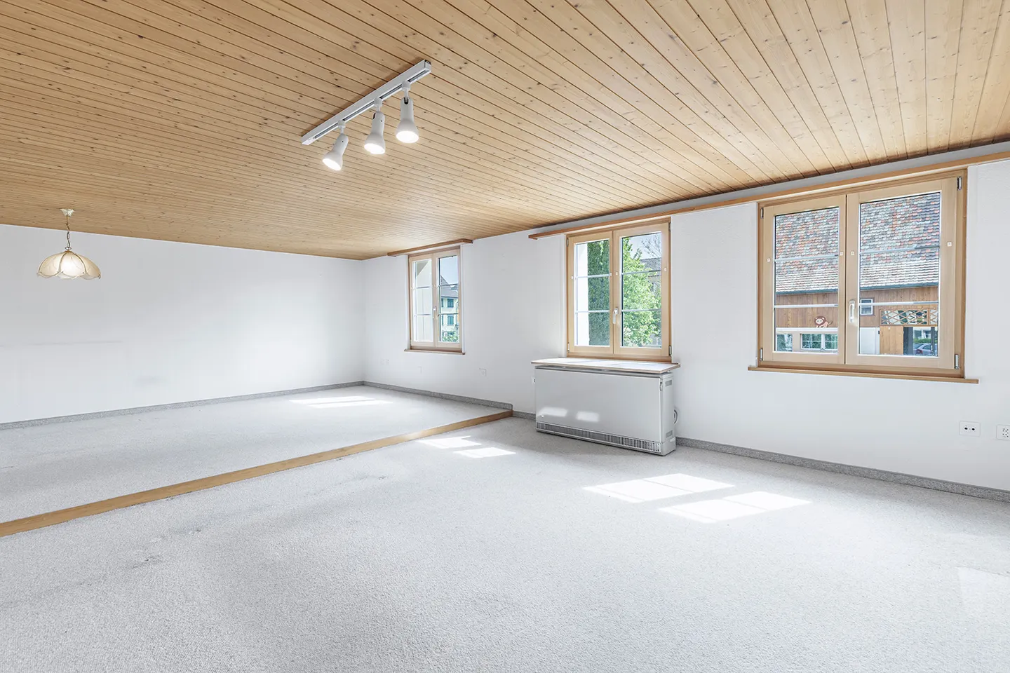 Double bon : Maison multigénérationnelle avec appartement - Photo 4 sur 7
