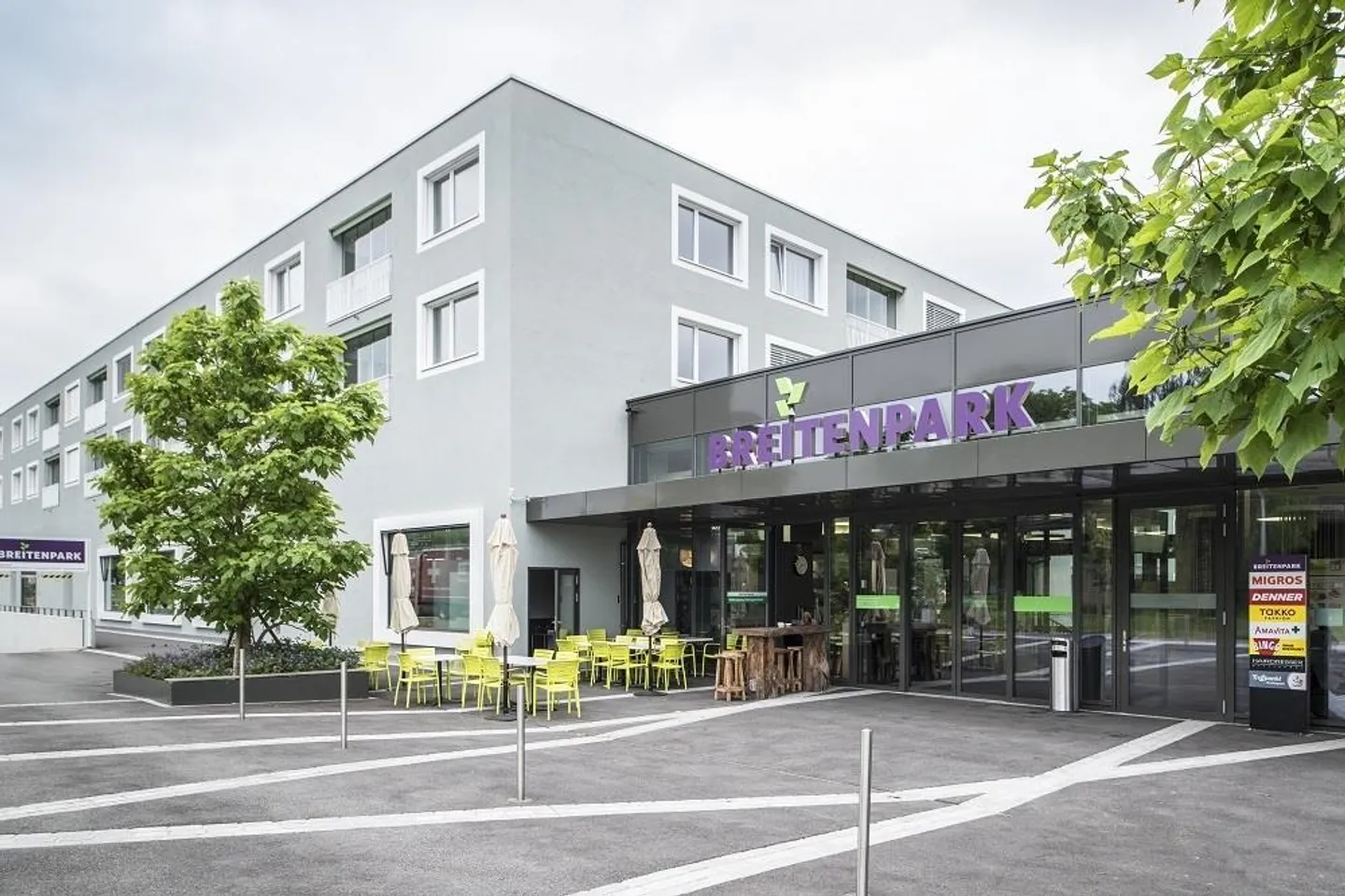 Central - Brilliant! - Photo 1 of 9