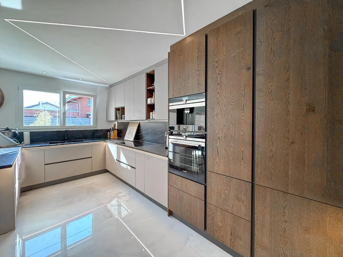 Set of 2 villas, with pool! - Photo 7 of 13