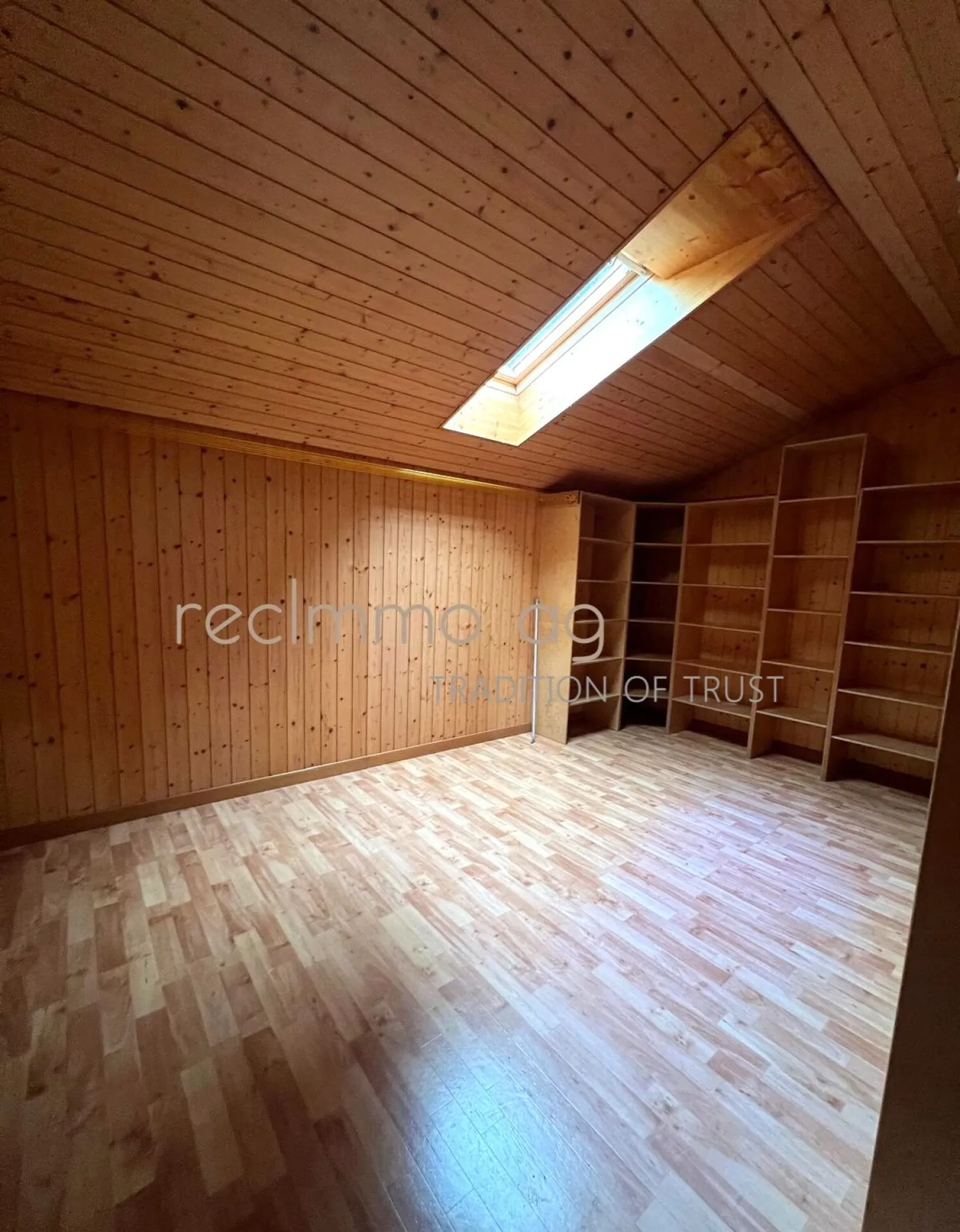 WG room in a central location in Buttwil - available immediately - Photo 3 of 4