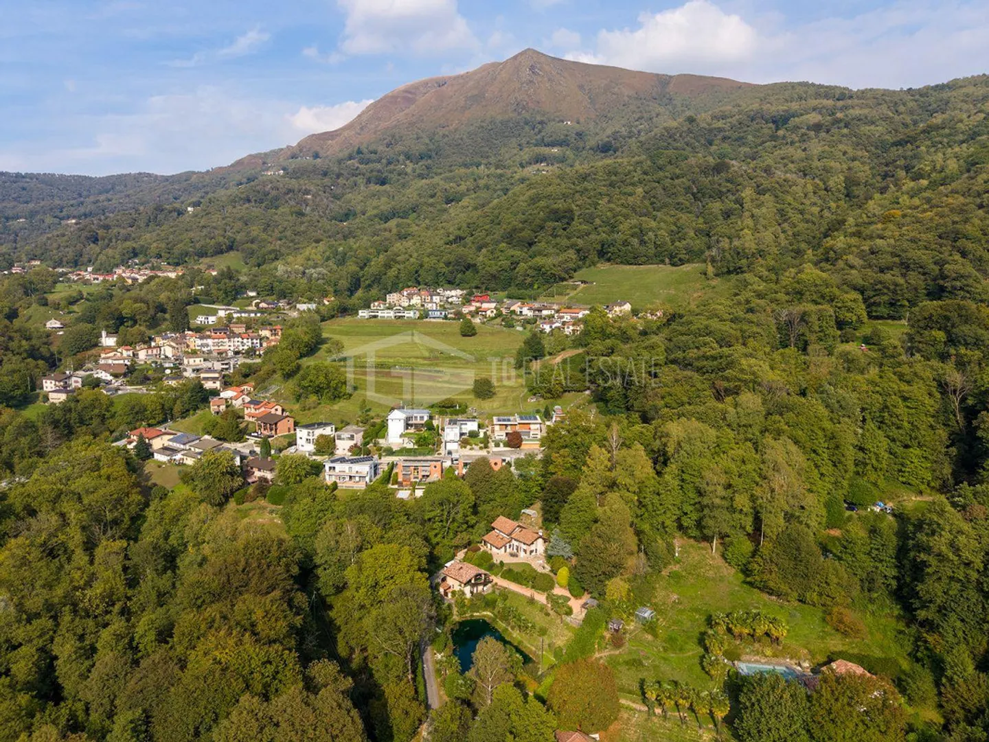 UNE OASIS DE PRIVACITÉ : VILLA AVEC LAGUNE ET DEPENDANCE - Photo 20 sur 30