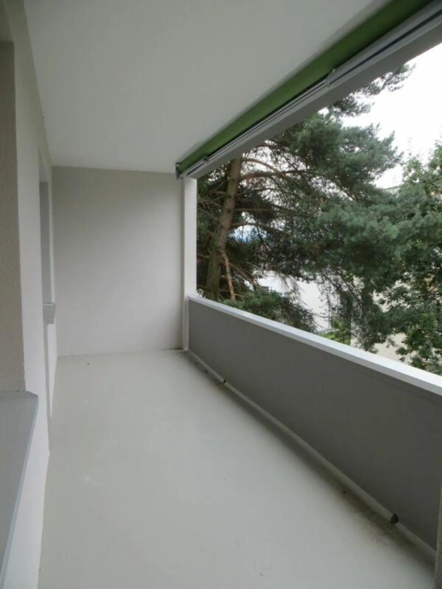 Vivere a buon mercato in una posizione tranquilla - Foto 11 di 13