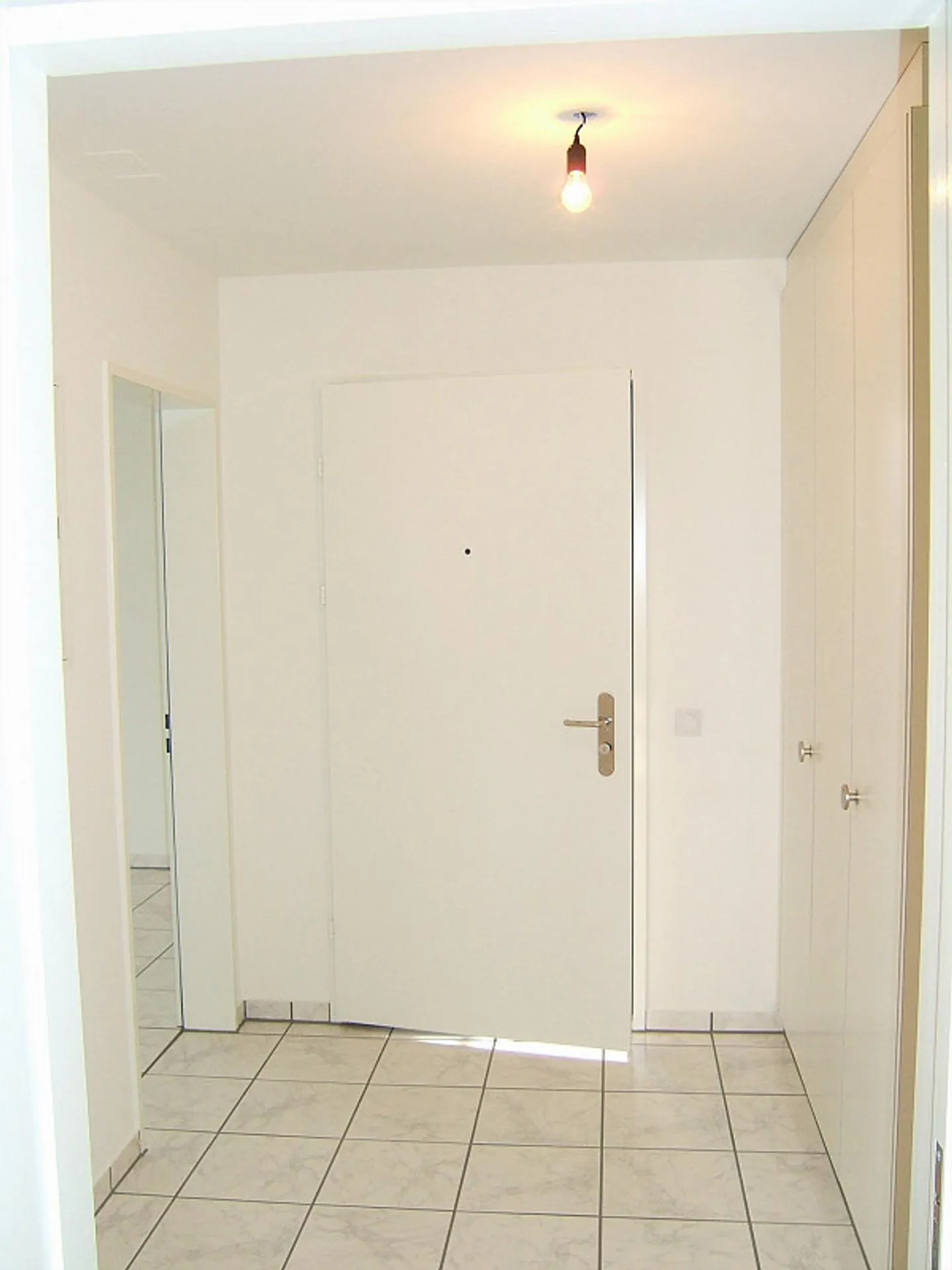 Città di Zug, appartamento di 3 1/2 locali 115 mq BGF - Foto 13 di 14