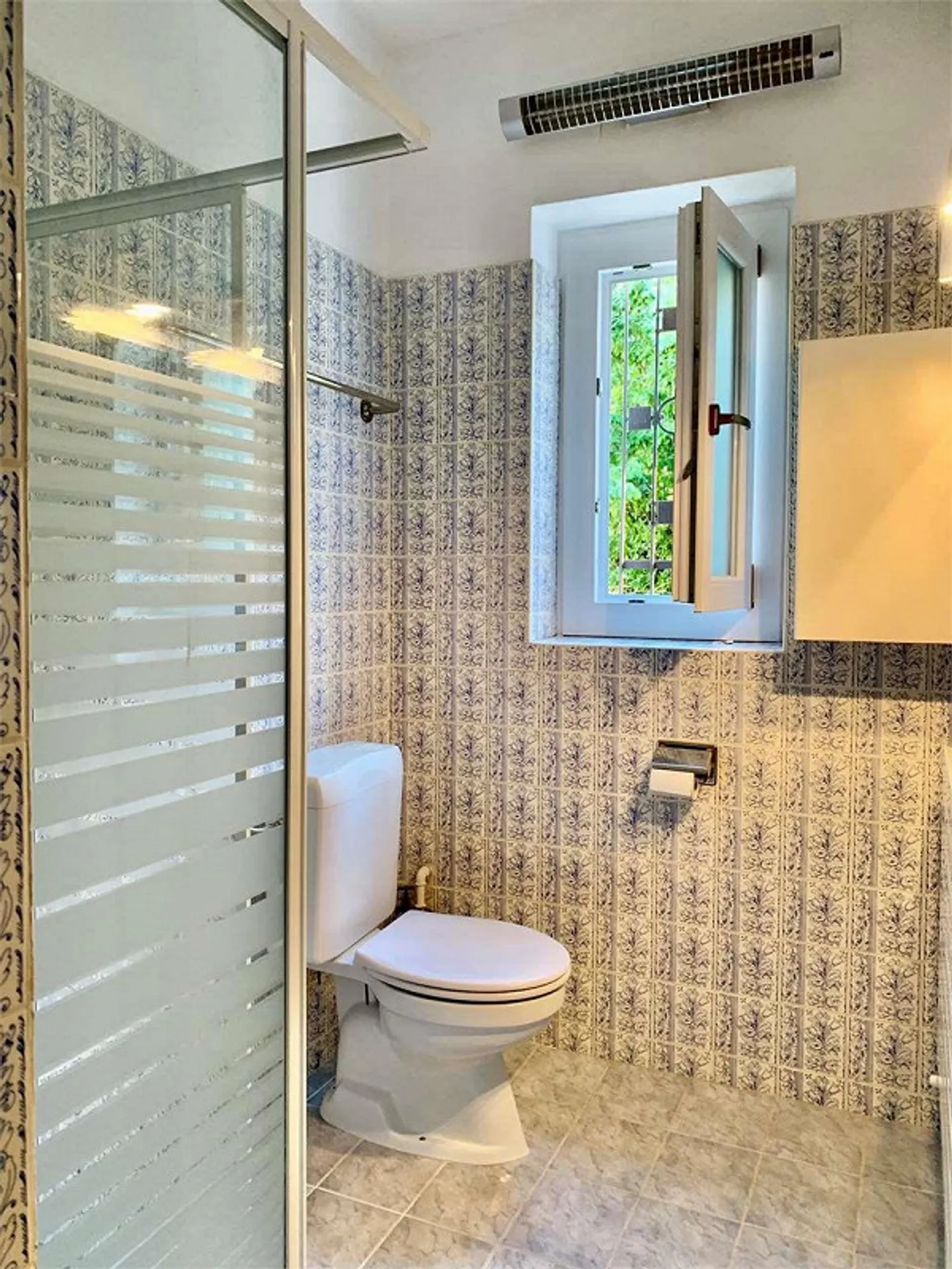 4.5-room apartment with private garden in Pazzallo - Photo 9 of 12