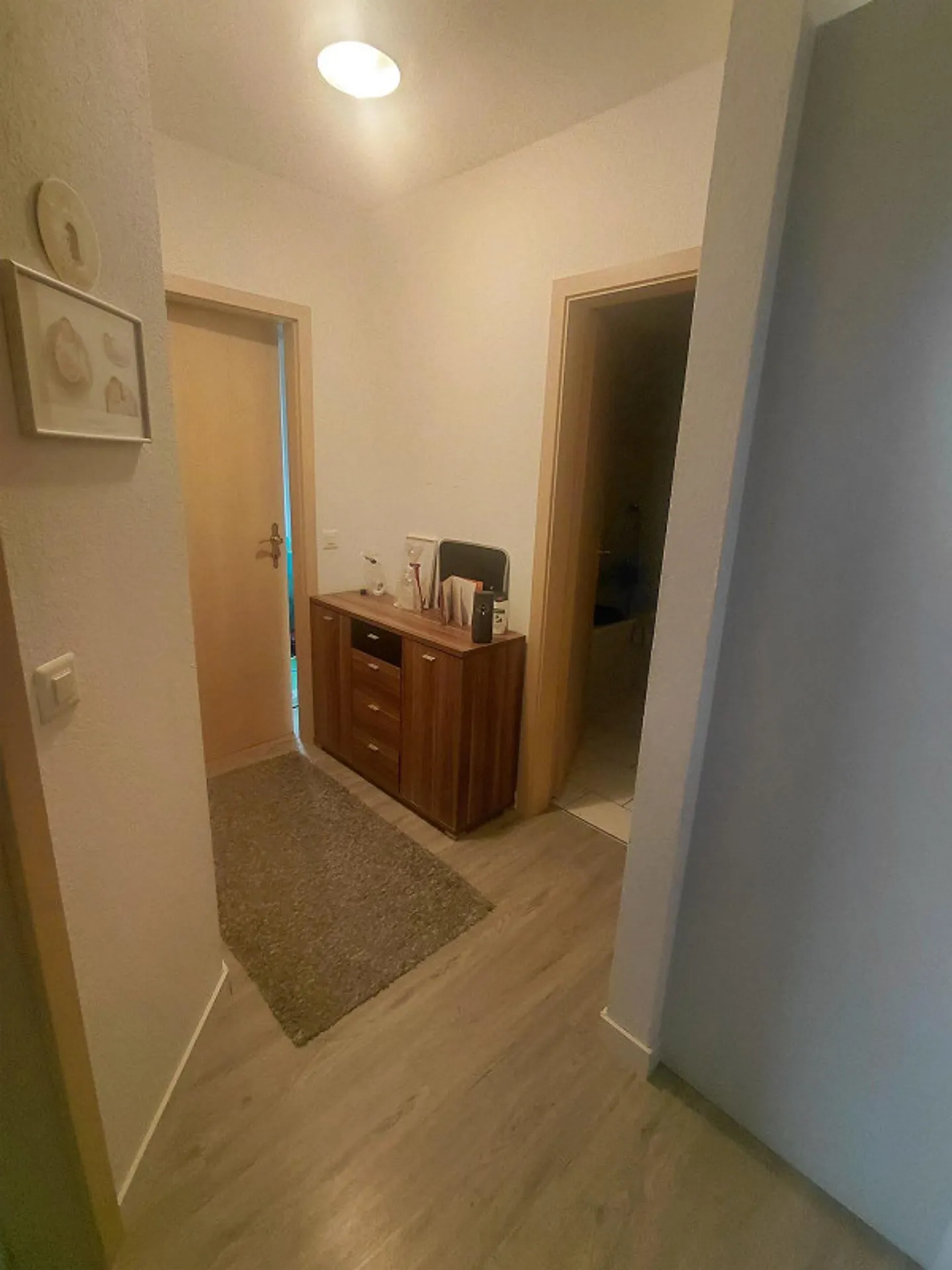 3.5-room apartment, ground floor, centrally located - Photo 8 of 8