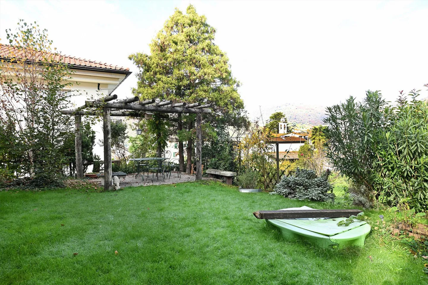 Villa bifamiliare in vendita a Cadro (TI) - Foto 12 di 27