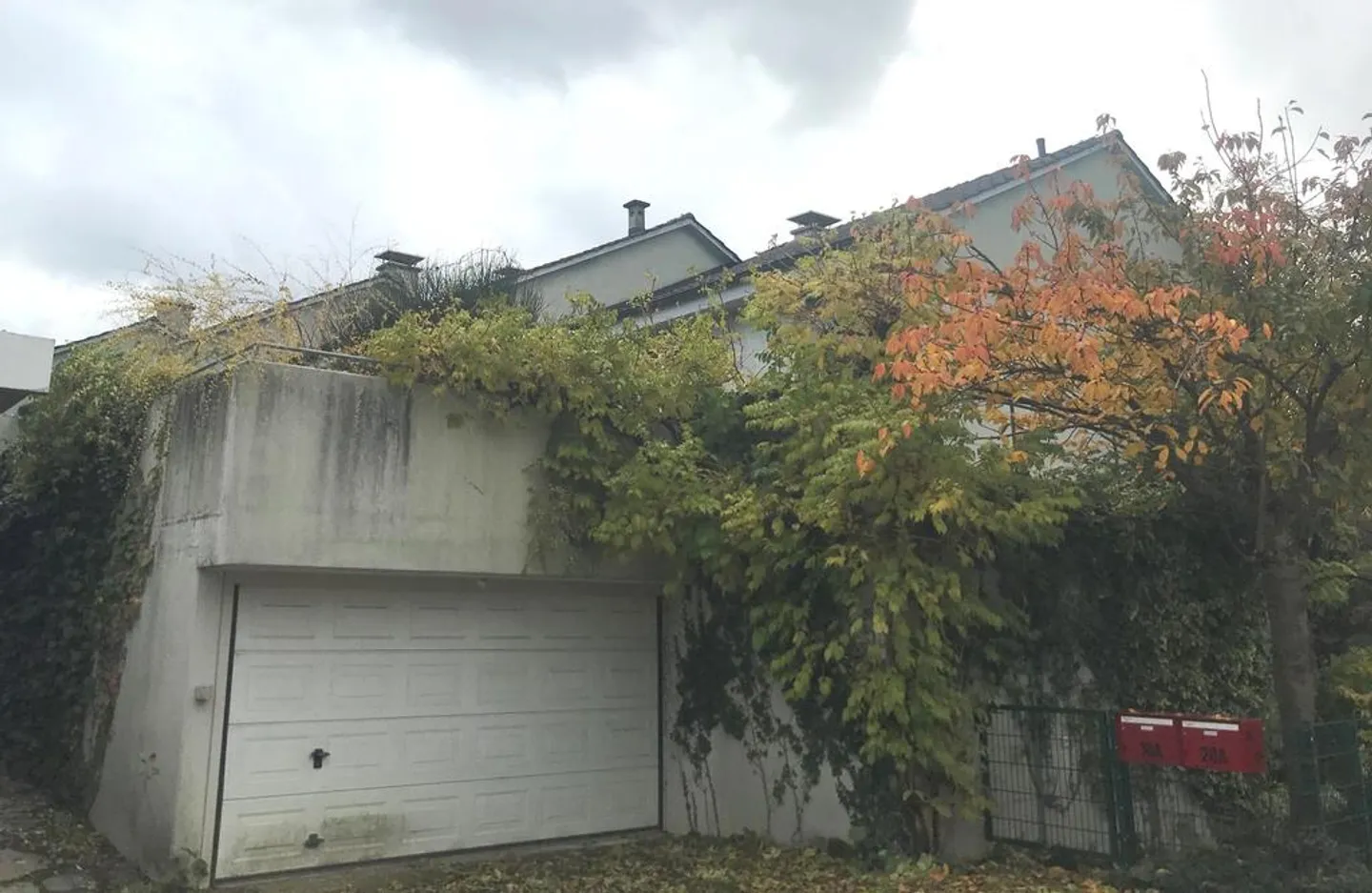 WOHNTRAUM IN THERWIL - 5-ZIMMER EINFAMILIENHAUS MIT GARAGE - Foto 1 von 12