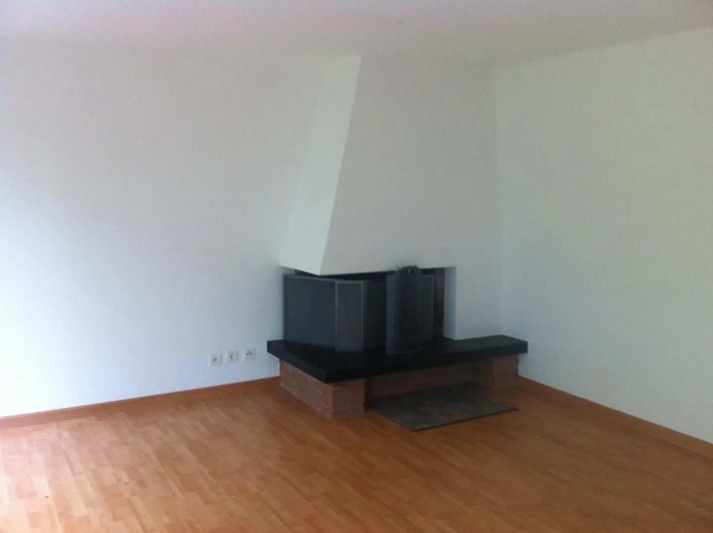 WOHNTRAUM IN THERWIL - 5-ZIMMER EINFAMILIENHAUS MIT GARAGE - Foto 4 von 12