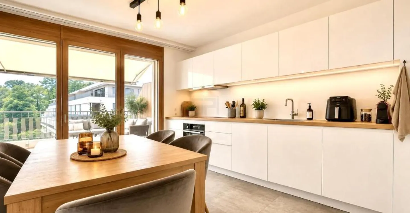 CASATAX - Magnificent 3-room penthouse with peripheral terrace - Photo 3 of 8