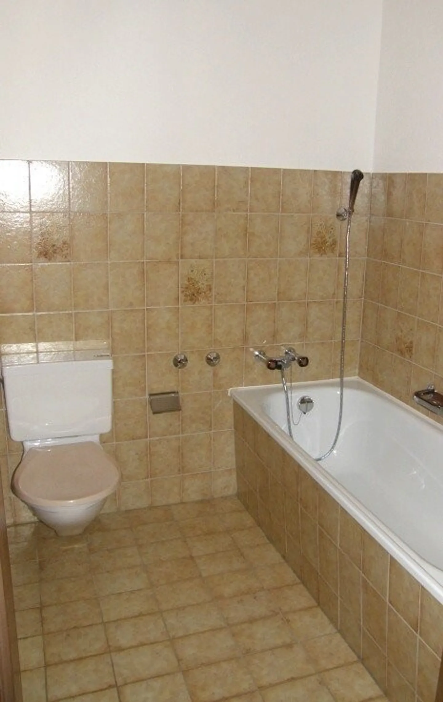 Appartamento 2.5 stanze - Foto 7 di 8