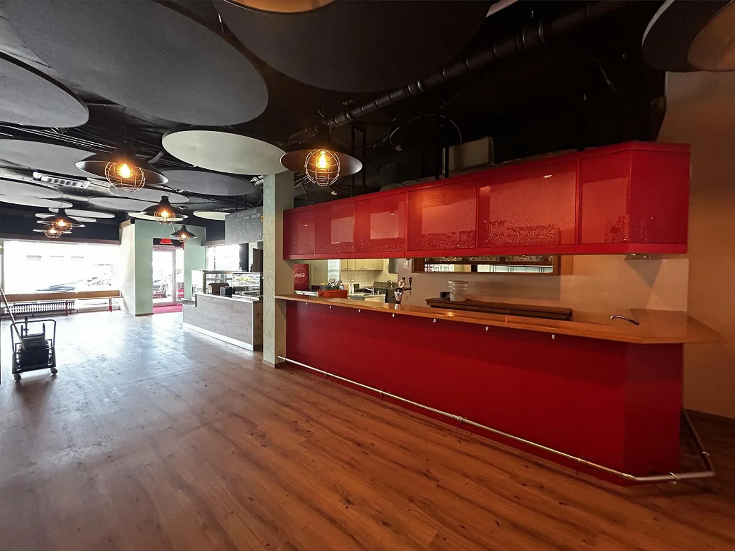 Versatile Commercial Premises on Seftigenstrasse in Bern - Photo 5 of 19