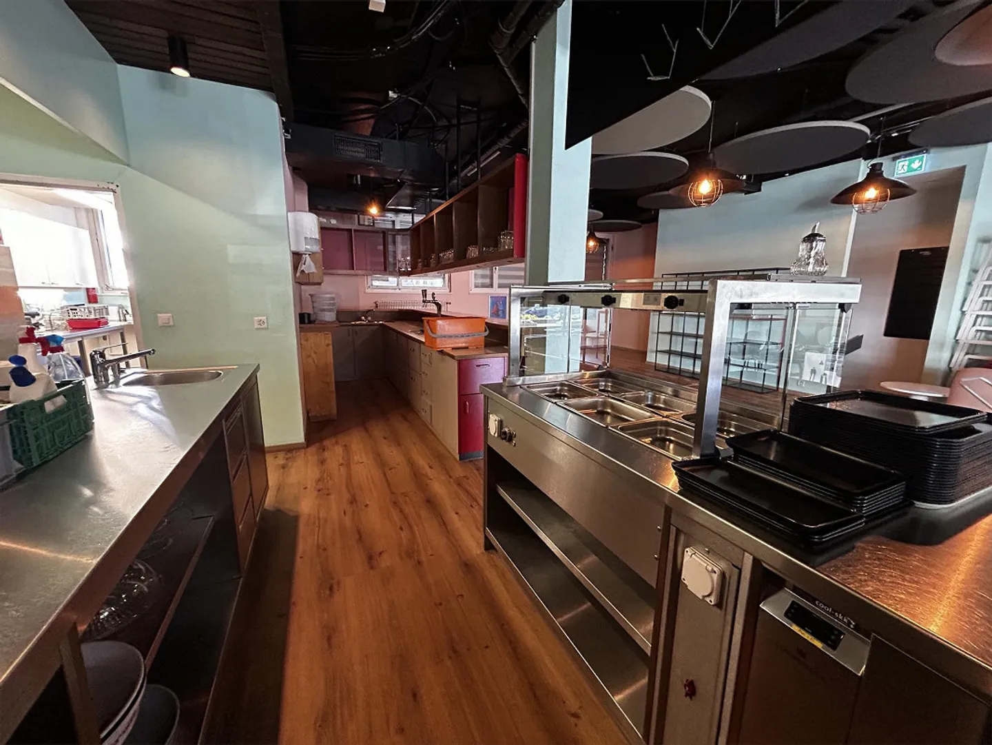 Versatile Commercial Premises on Seftigenstrasse in Bern - Photo 6 of 19