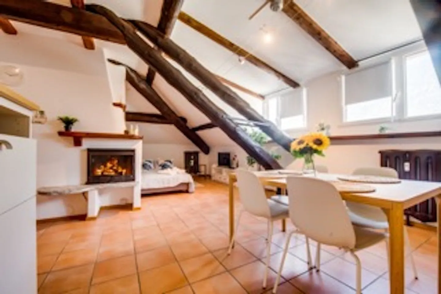 Apartment for rent - Photo 1 of 9