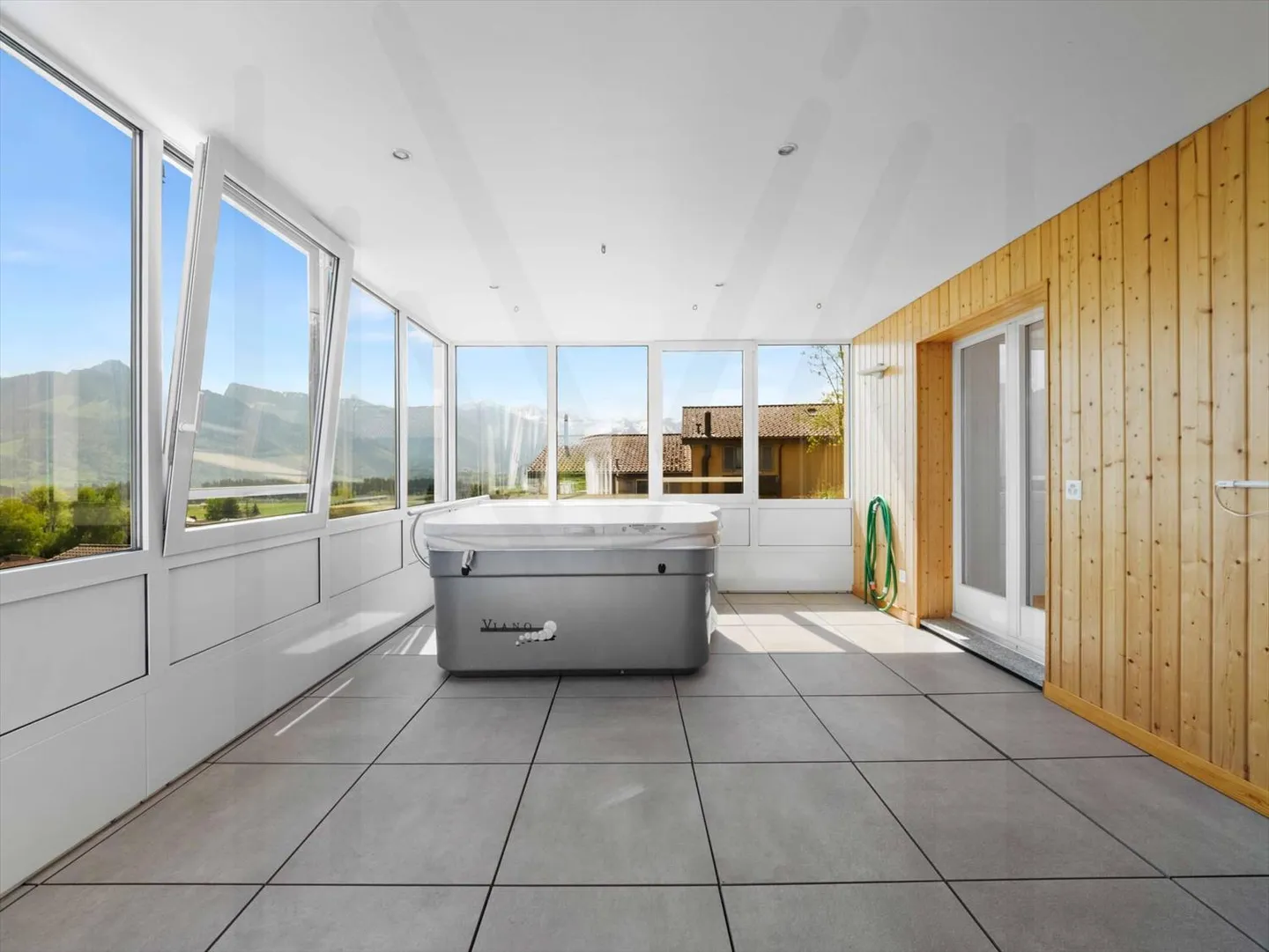Splendido appartamento di 5,5 locali in terrazza con vista panoramica! - Foto 7 di 13