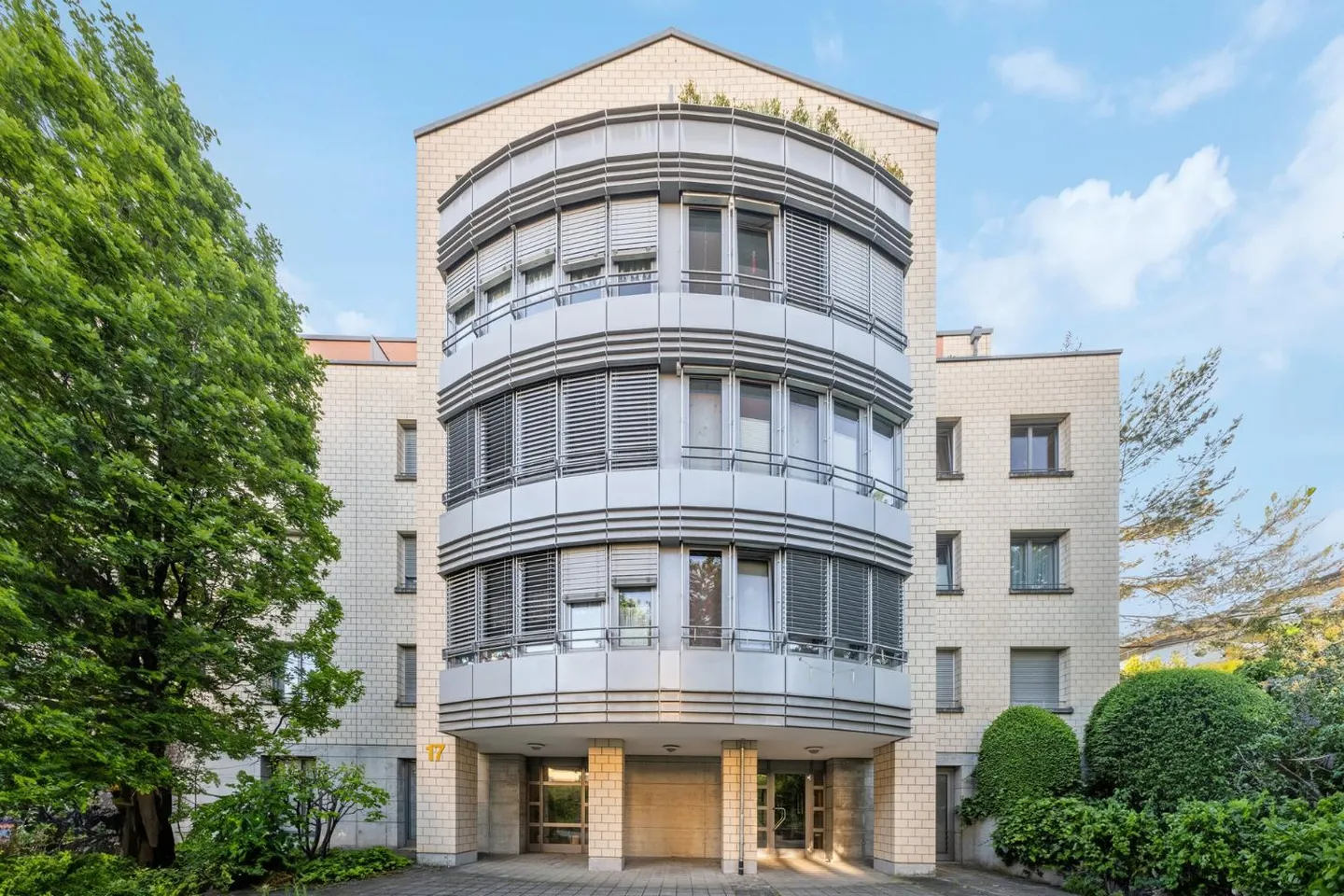 4.5 Zimmer-Wohnung - Foto 1 von 7