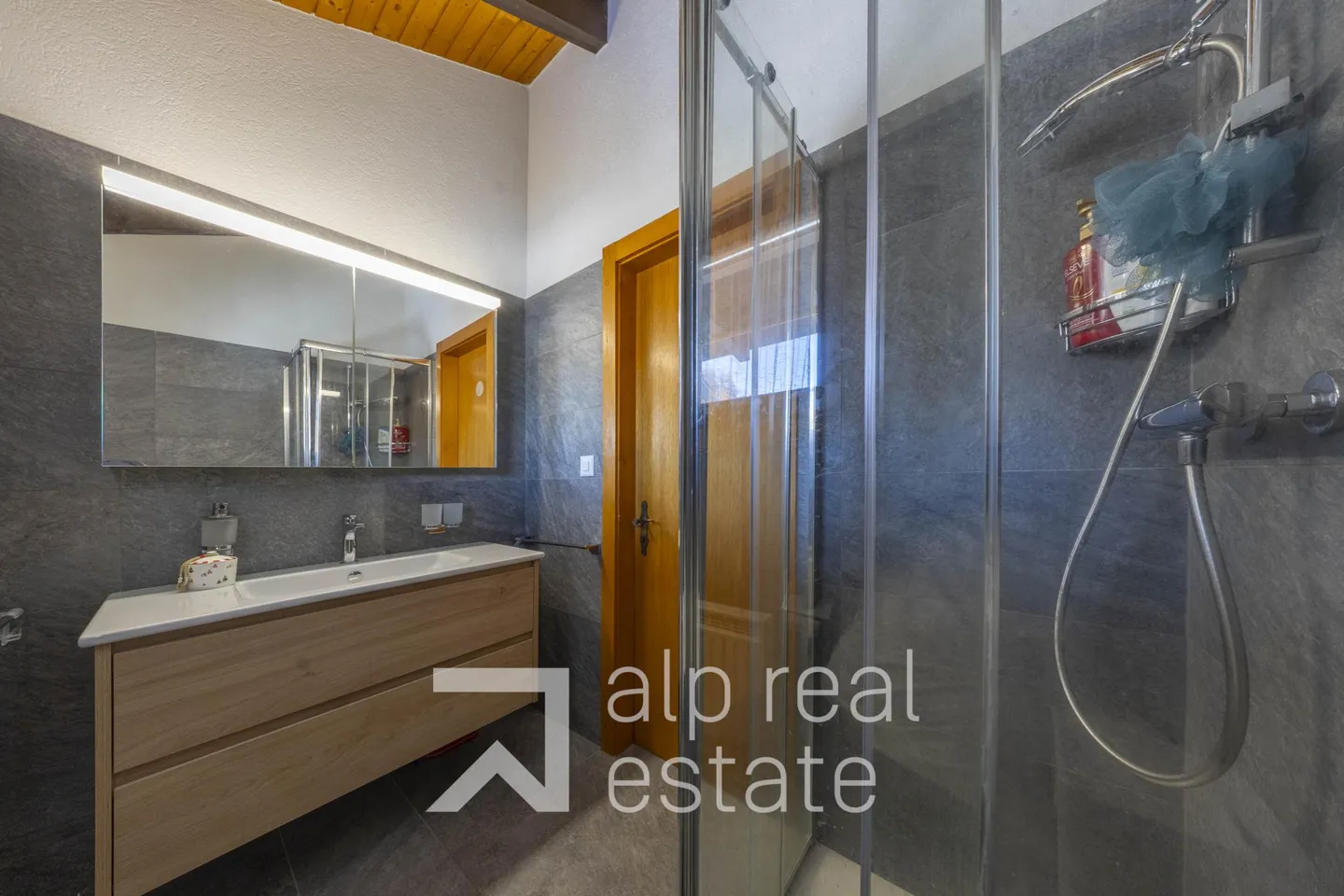 Chalet Charmant avec Vue Alpines - Photo 9 sur 15