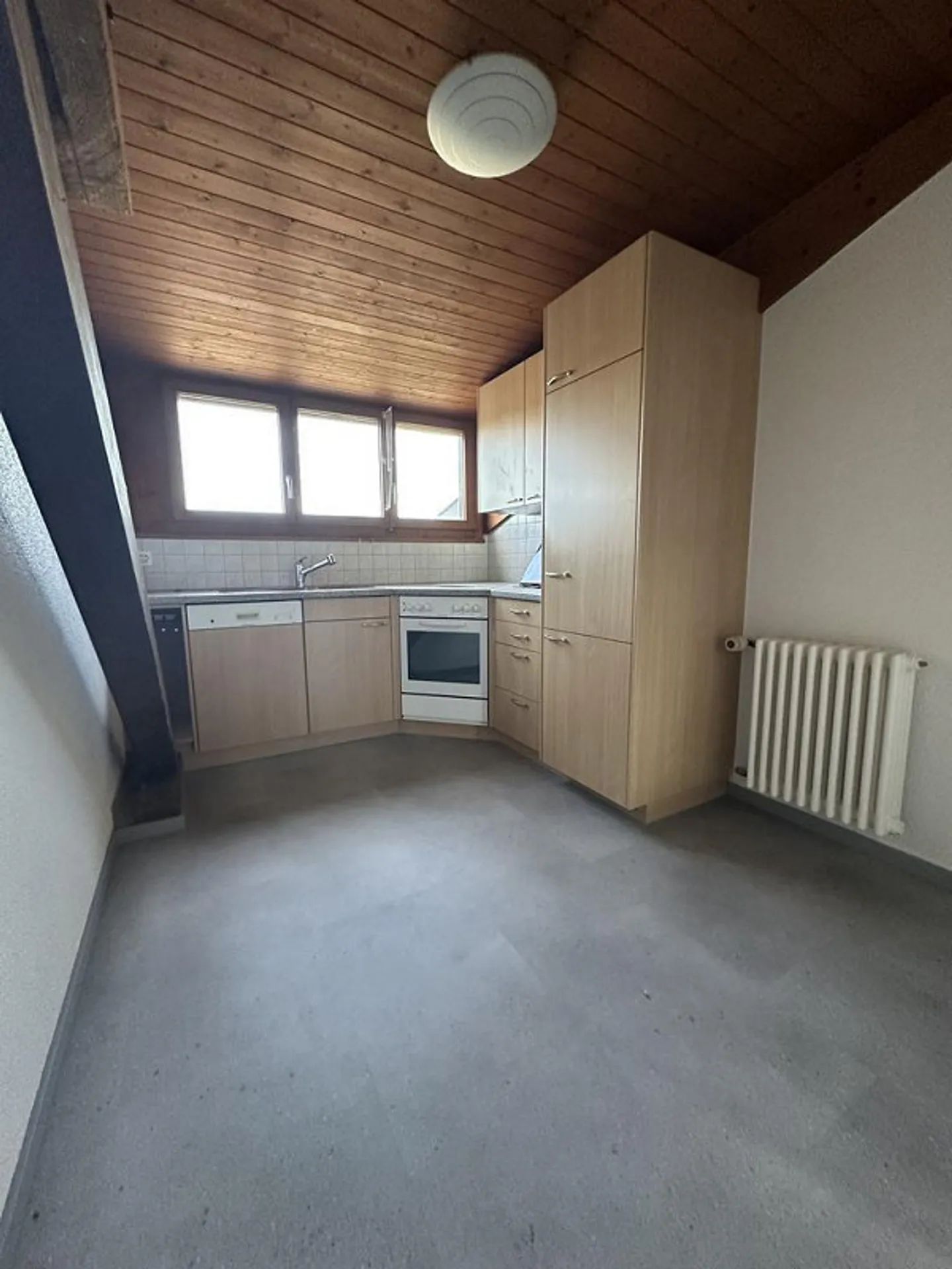 Charmante 4.5 Zimmer Attikawohnung - Foto 3 von 10