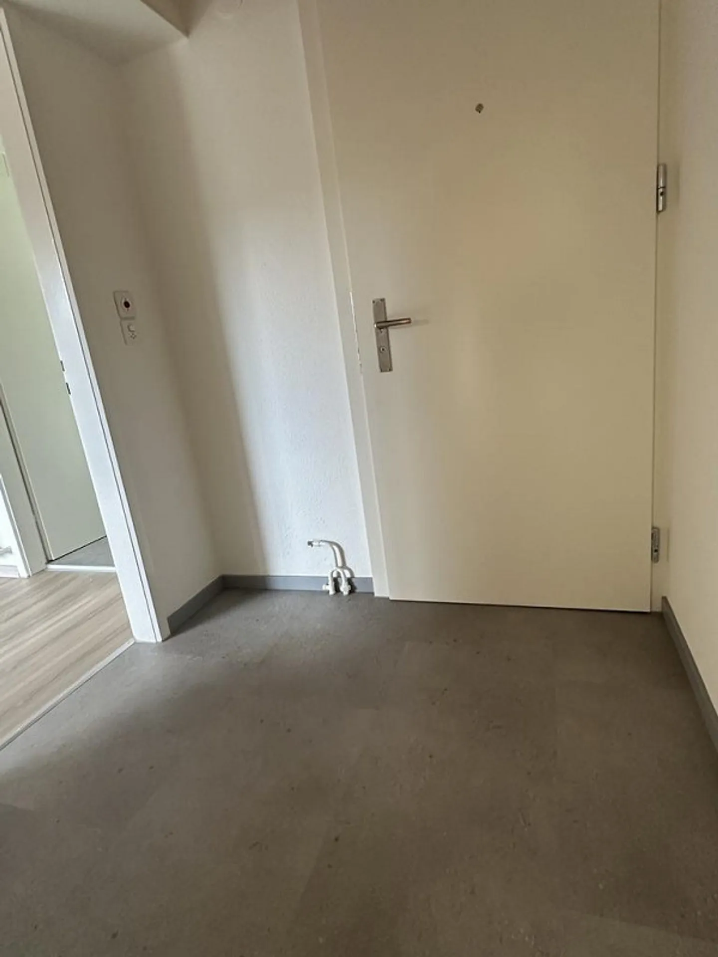 Charmante 4.5 Zimmer Attikawohnung - Foto 9 von 10
