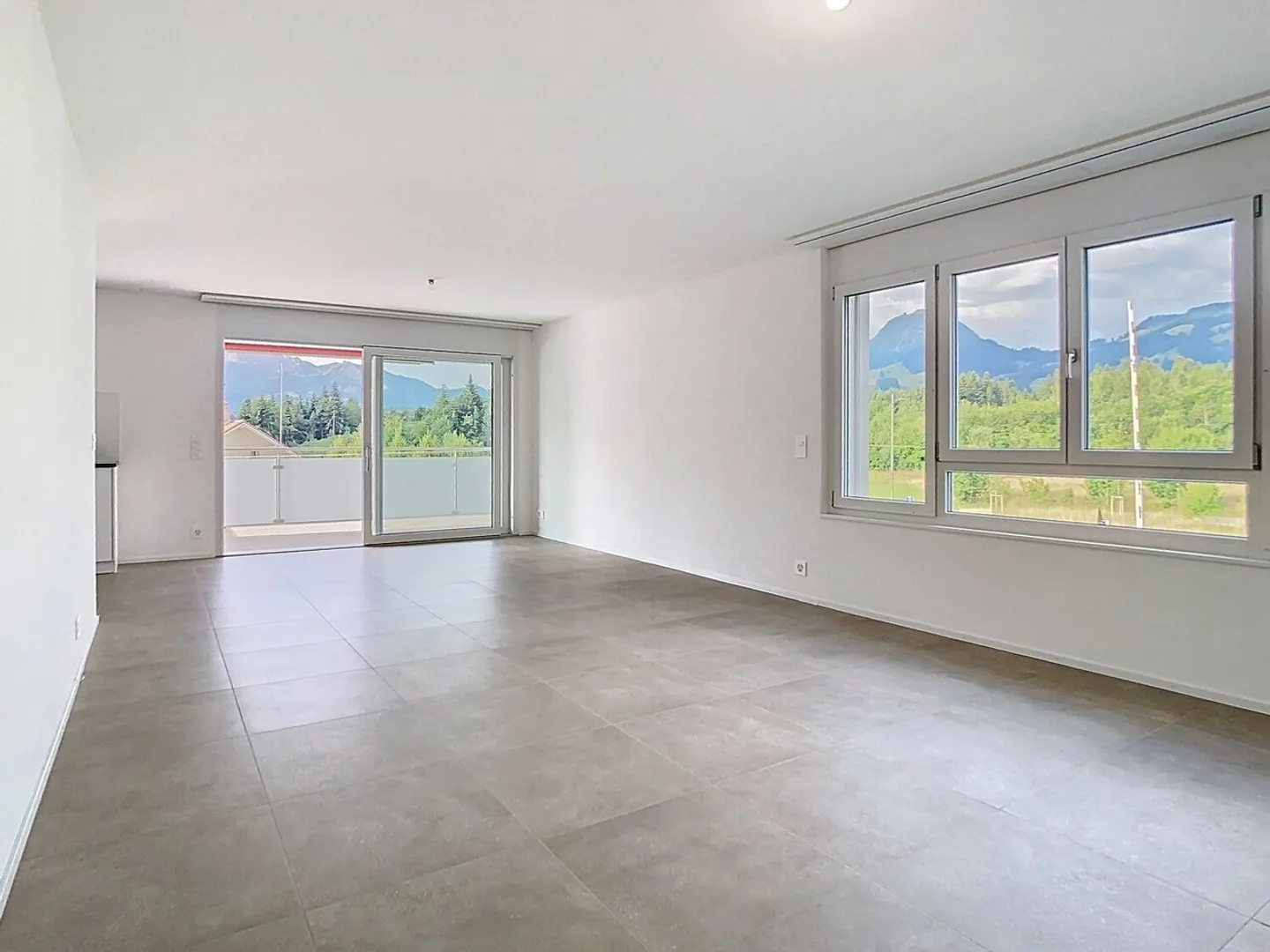 New 5.5-room apartment on the 3rd floor - Photo 5 of 12