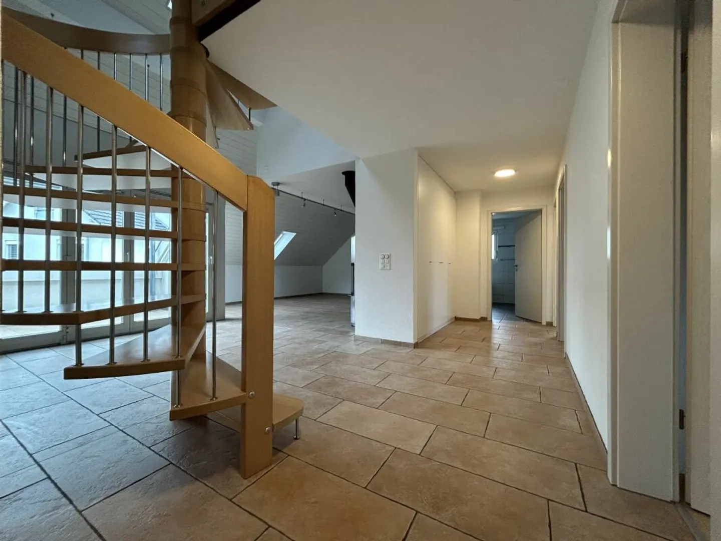 Sonnige Maisonette in Frick - Foto 5 von 18