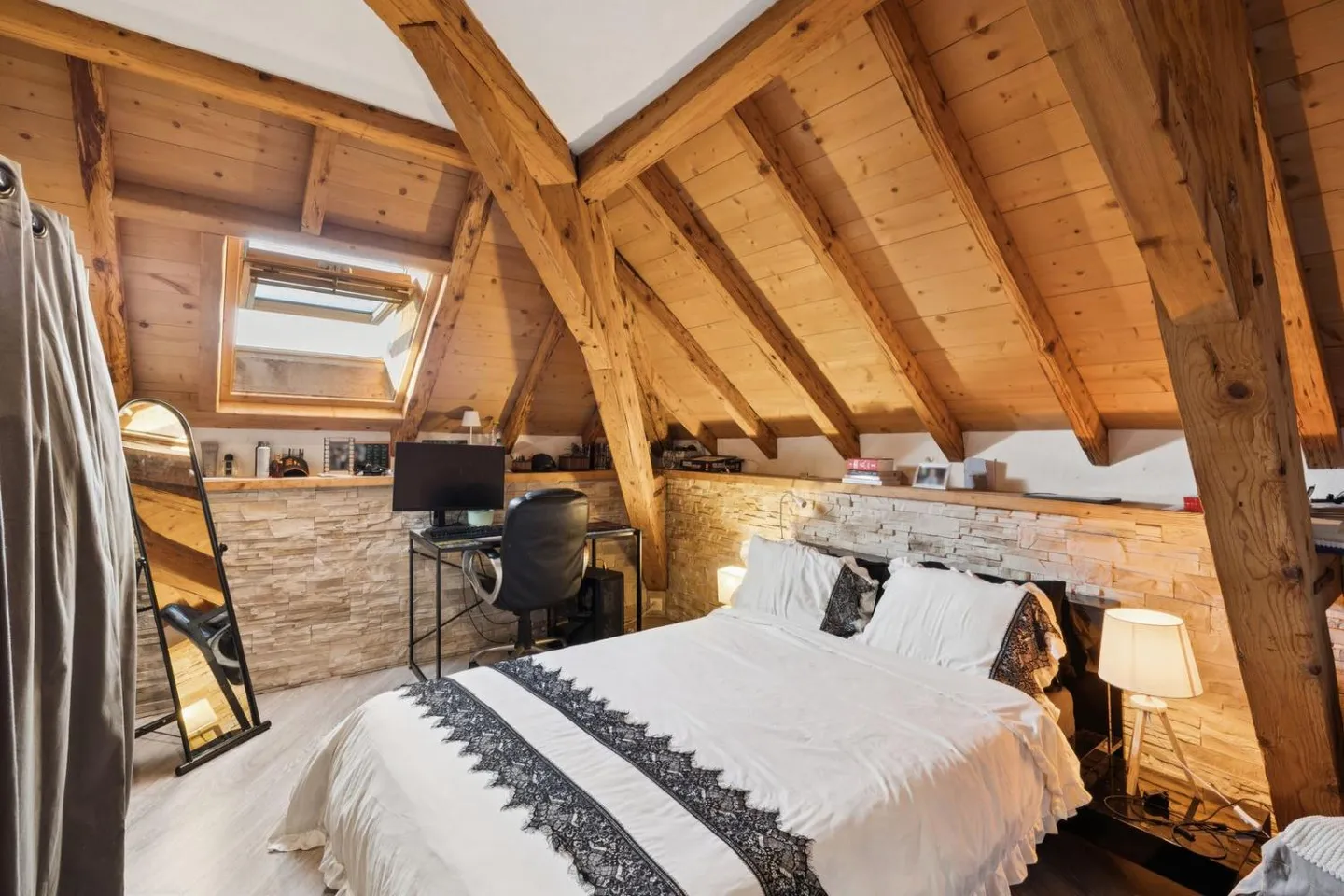 Charmantes Doppelhaus mit Terrasse - Foto 10 von 13