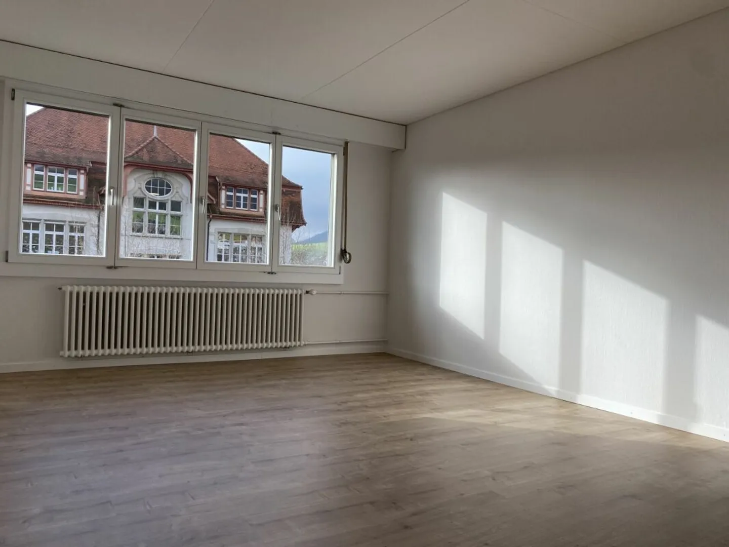 VIVERE NEL CUORE DI KÜTTIGEN - Foto 5 di 15