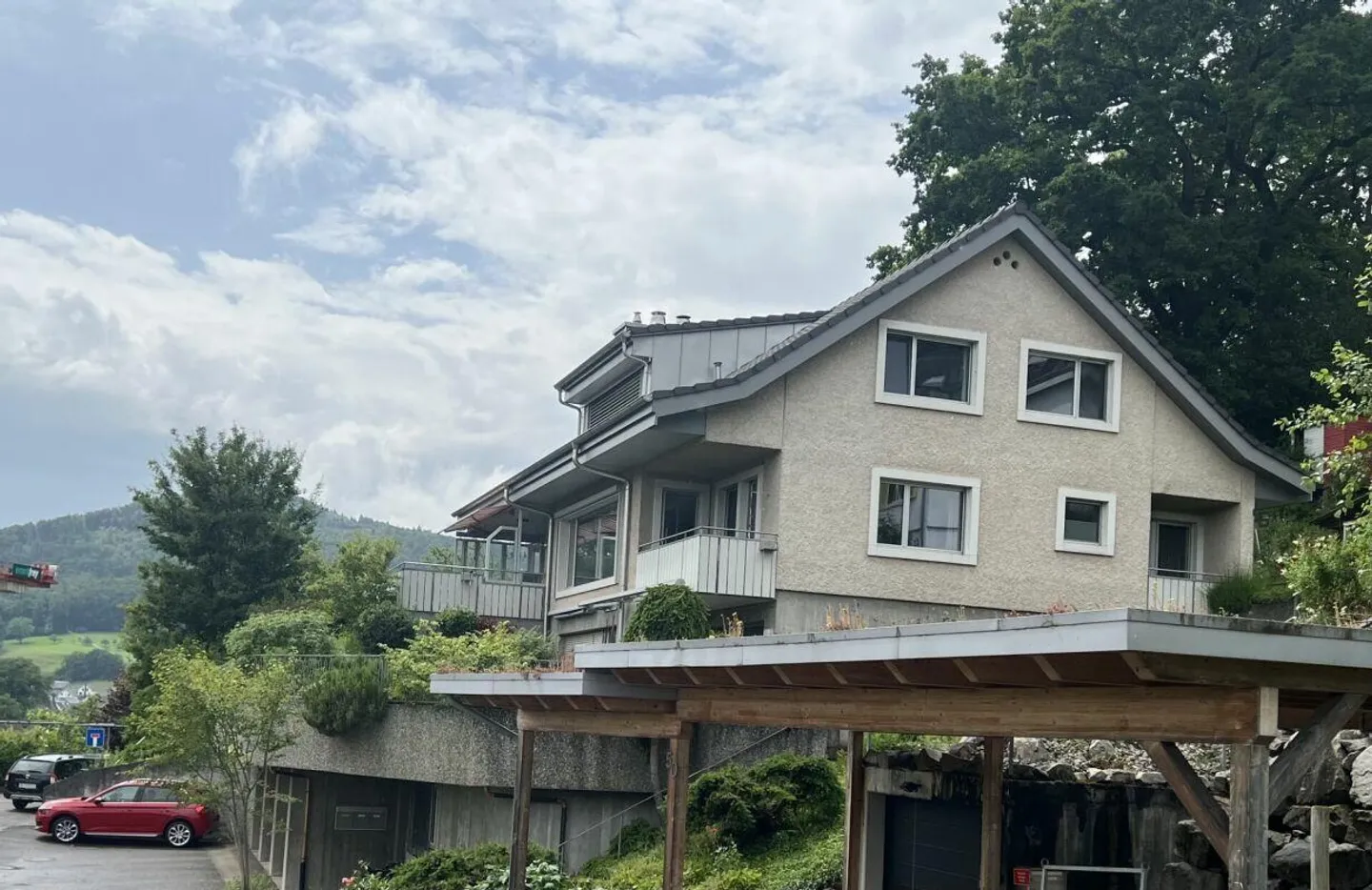 Small Multi-Family House - Photo 2 of 23