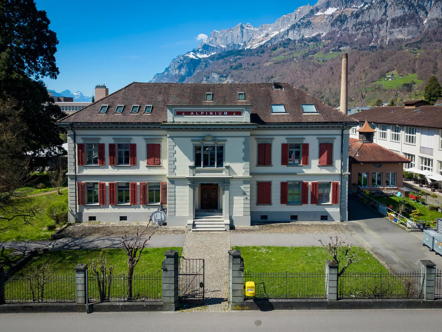 Historische Liegenschaft mit Umnutzungspotential in Walenstadt (SG) - Foto 1 di 7