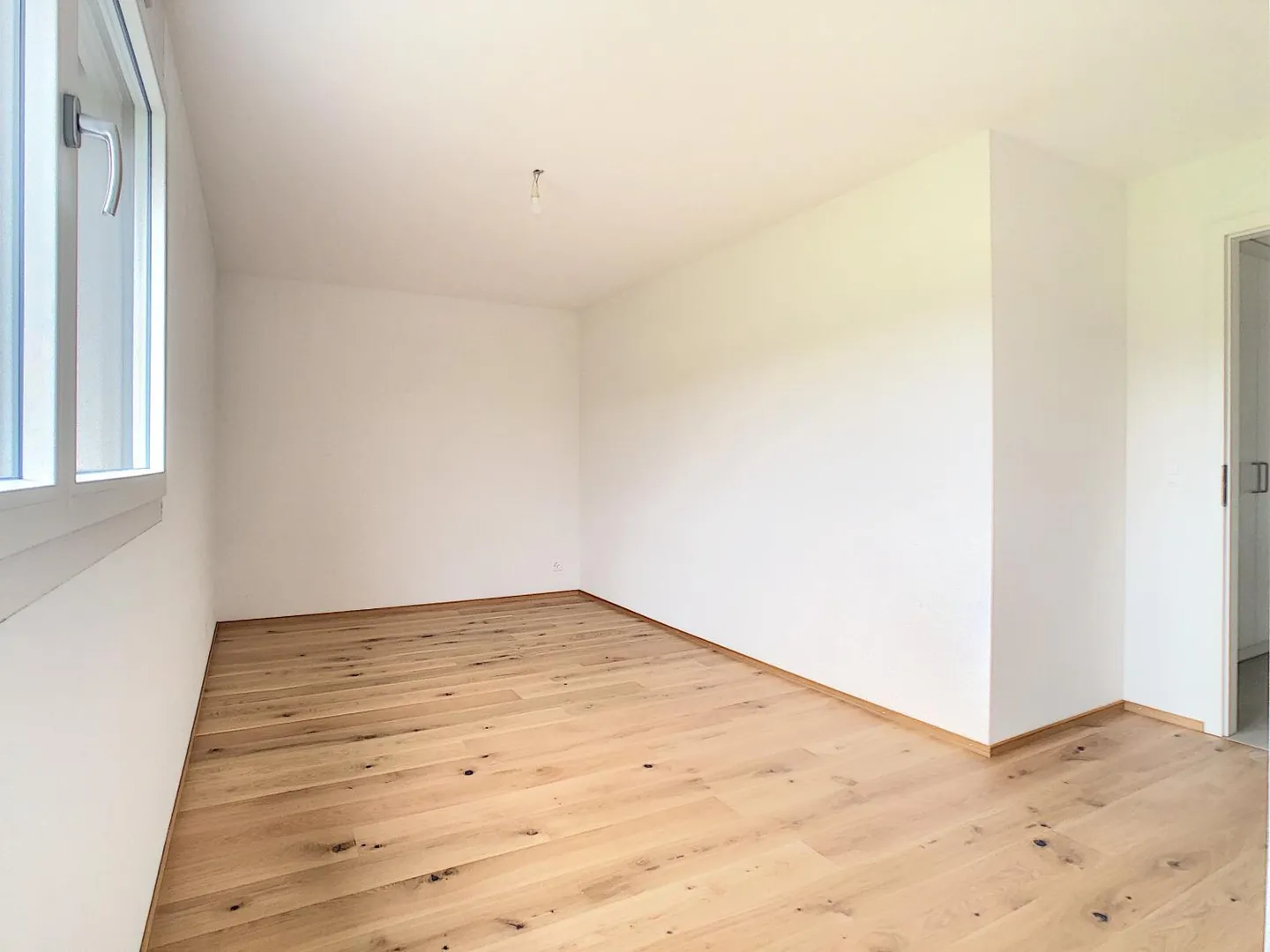 3.5 Room Apartment - Photo 10 of 13