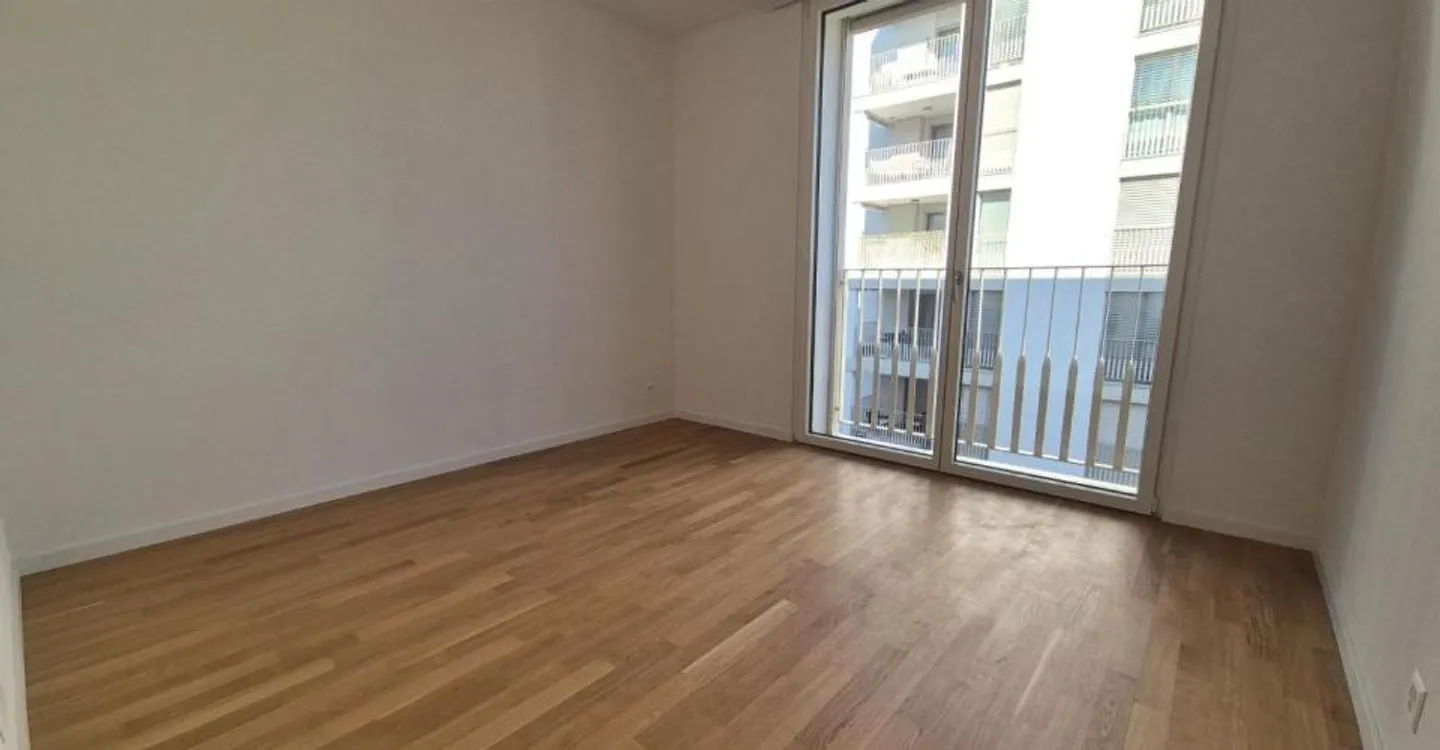 Berges 2 - 5.5 room apartment on the 3rd floor - Photo 11 of 12