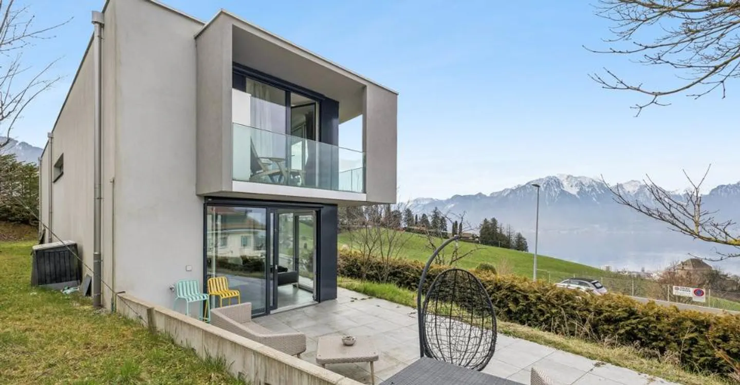 Villa eccezionale con vista panoramica - Foto 1 di 12