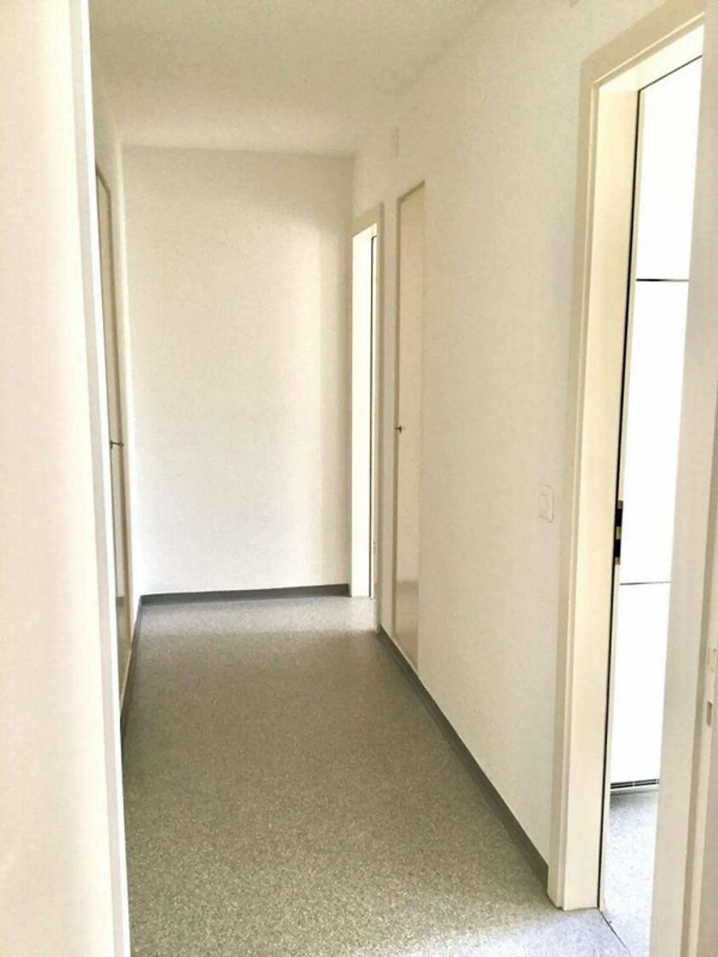 Piccolo ma carino... Appartamento con 1 camera da letto in affitto - Foto 4 di 4