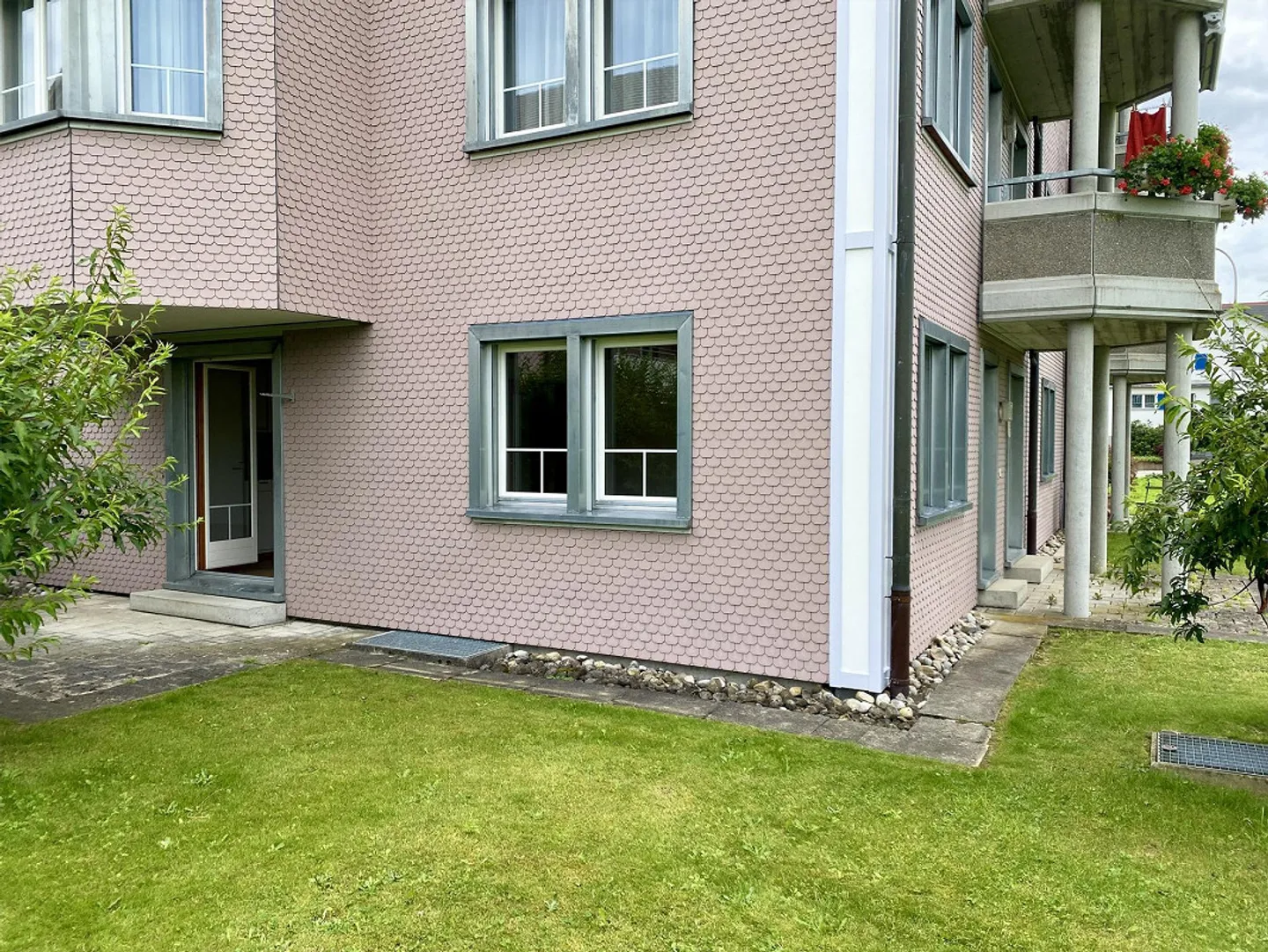 3 1/2 Zimmer Wohnung direkt beim Bahnhof - Foto 2 von 13