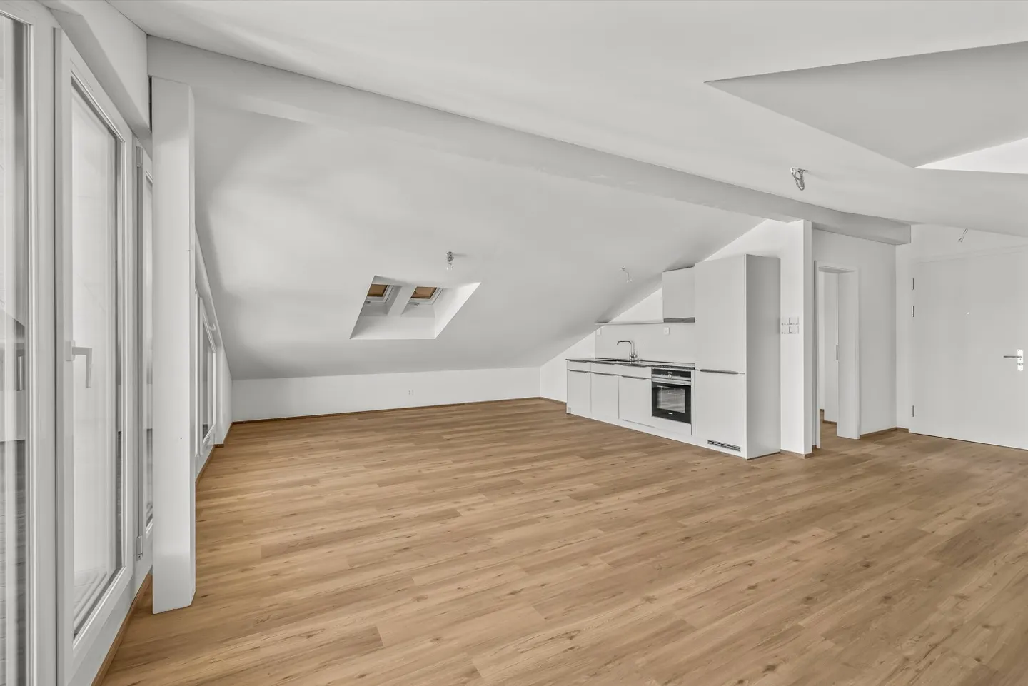 Appartamento 2.5 stanze - Foto 3 di 6