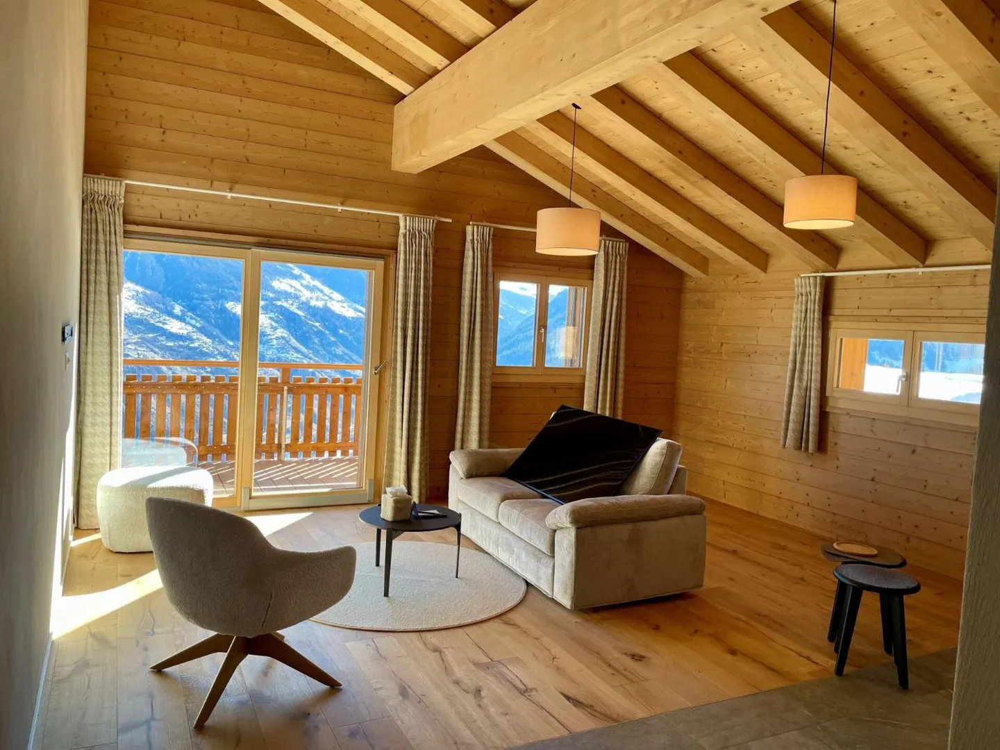 Attico 2.5 stanze - Foto 4 di 11