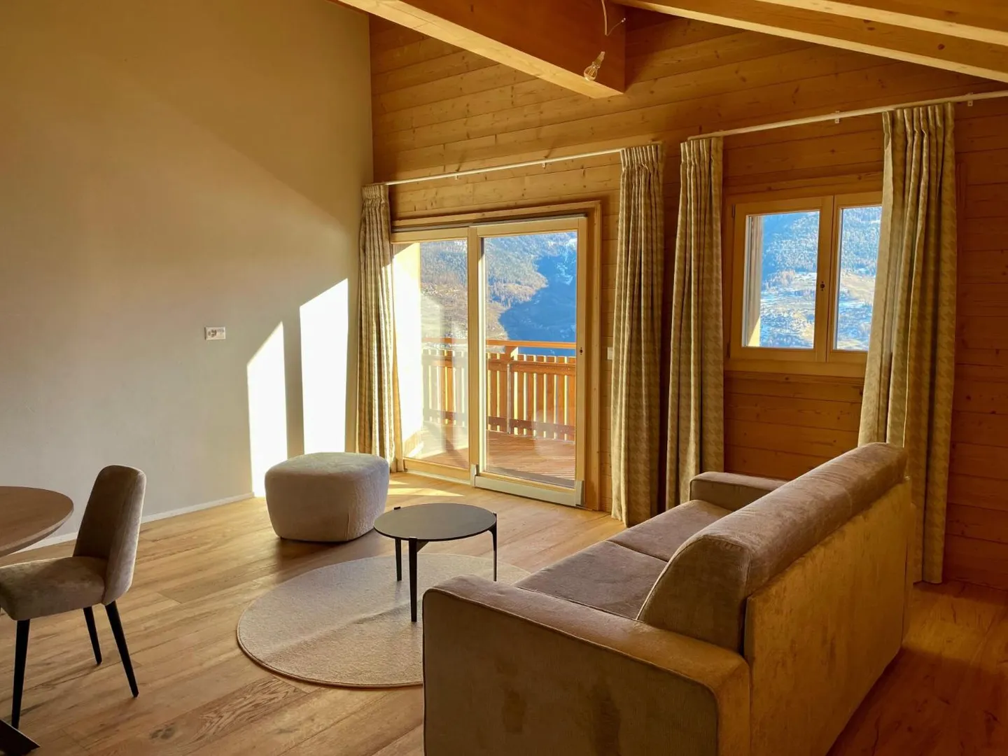 Attico 2.5 stanze - Foto 5 di 11