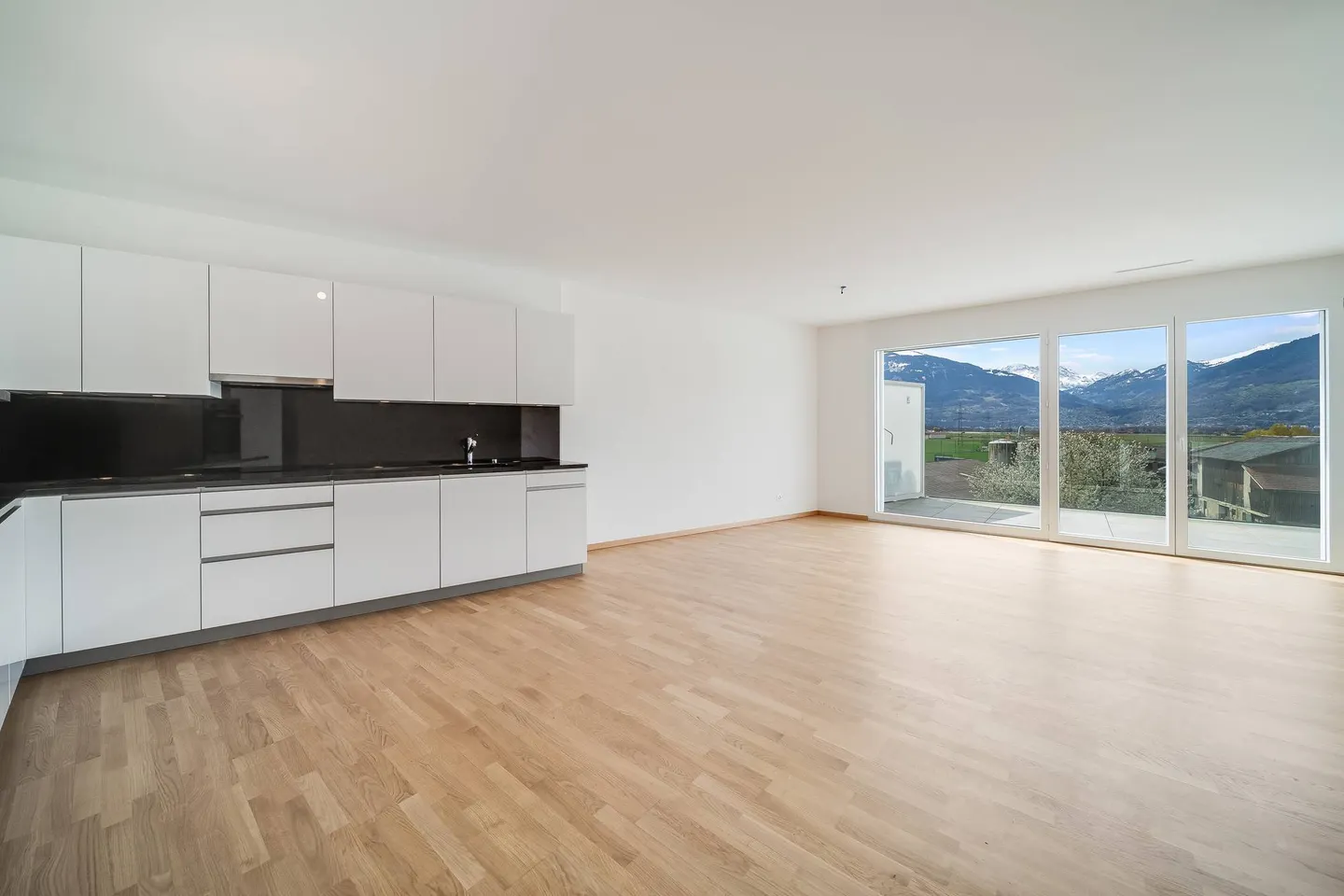 Geräumige 3.5-Zimmer-Wohnung - Foto 4 von 12
