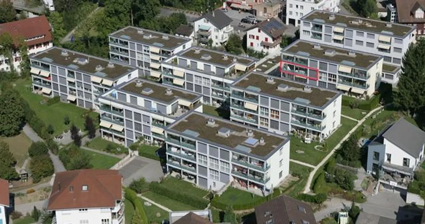 Condominium avec un grand potentiel - Photo 2 sur 8