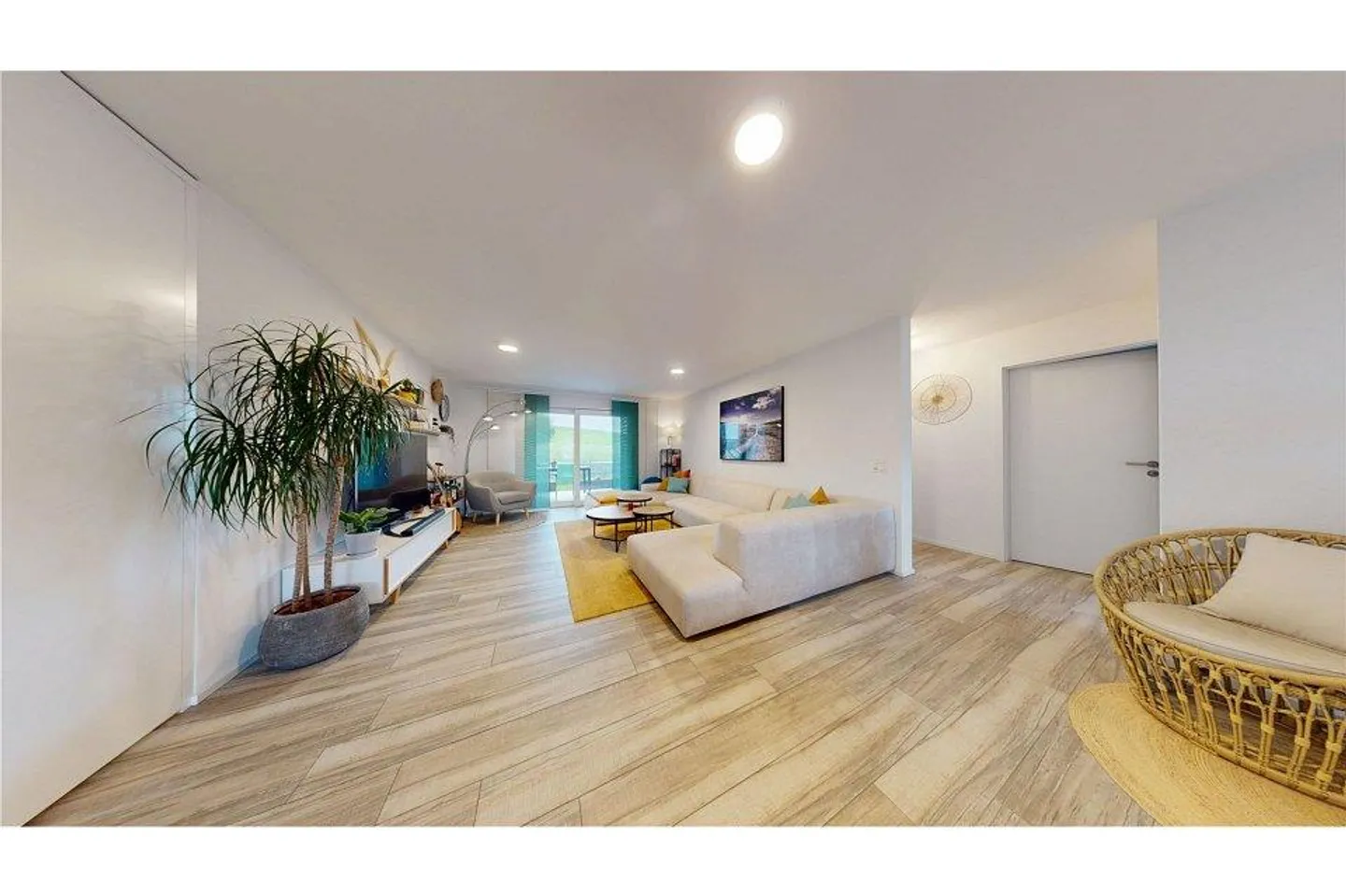 Spacious 3.5-room apartment of 100 m2, absolutely to discover / Exclusivity RE/MAX - Photo 3 of 9