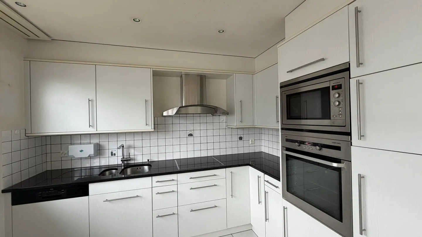 Condominium avec un grand potentiel - Photo 5 sur 8