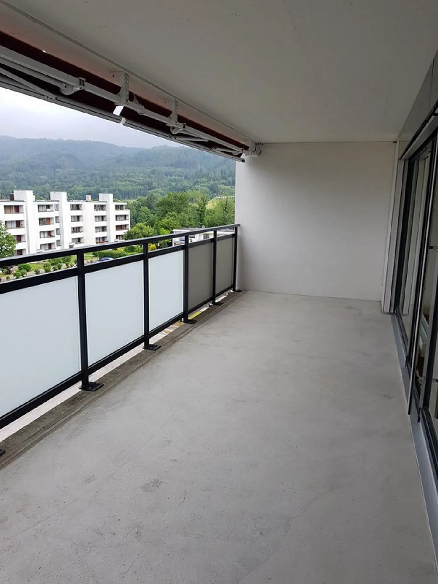 Apartment with beautiful view for rent - Photo 11 of 11