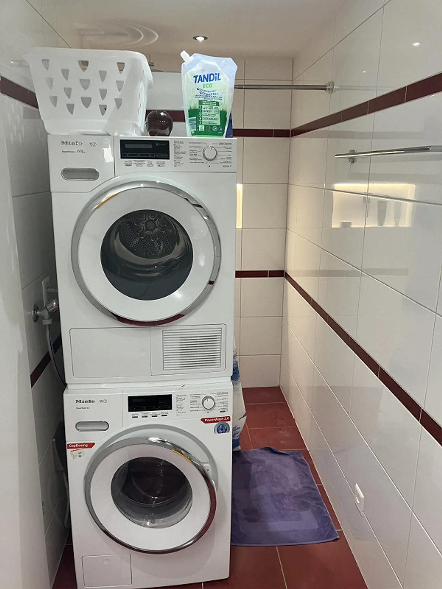 Cercasi nuovo inquilino per un moderno appartamento di 2,5 stanze - Foto 2 di 8