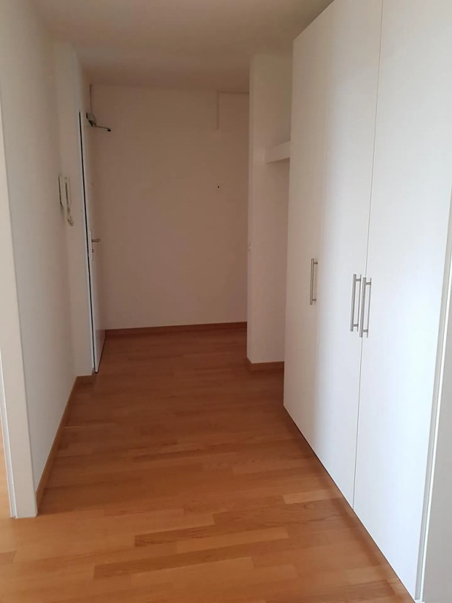 Apartment with beautiful view for rent - Photo 6 of 11