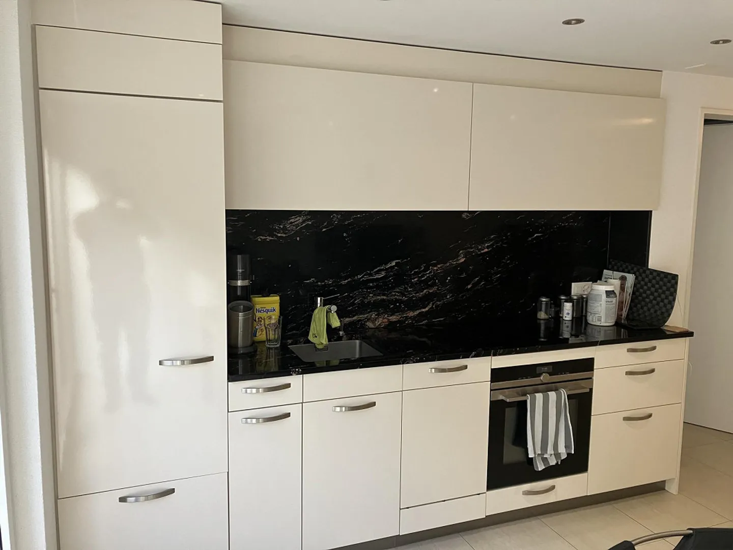 Cercasi nuovo inquilino per un moderno appartamento di 2,5 stanze - Foto 4 di 8