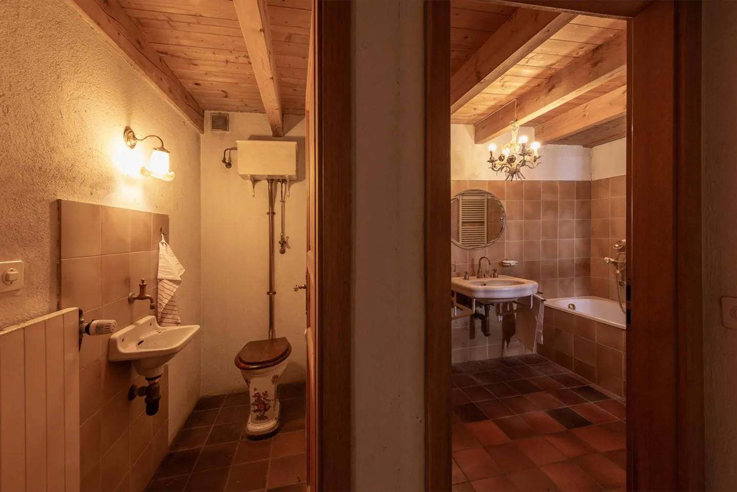 Fattoria storica con 8 camere in posizione idilliaca a Ziefen - Foto 9 di 28