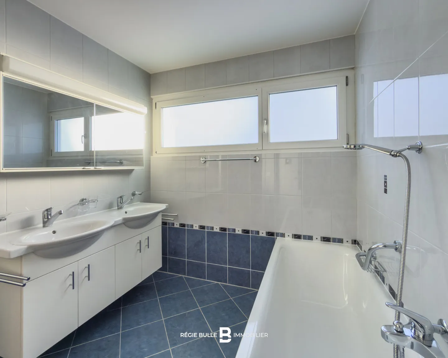 Charmante 4,5-Zimmer-Wohnung zur Miete im Herzen von Bulle - Foto 15 von 21