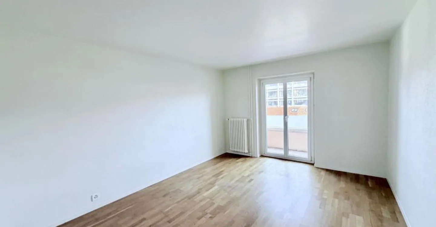 Appartement Charmant avec Balcon - Photo 4 sur 8