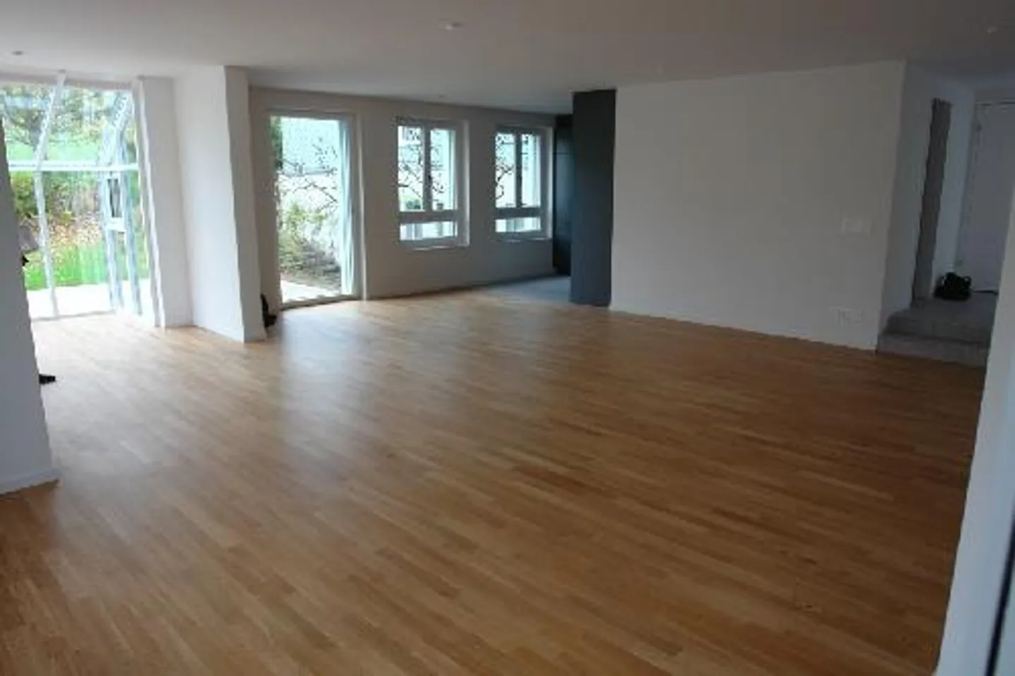 Exklusive 6 Zimmer-Wohnung mit Dachterrasse - Foto 2 von 6